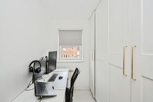 Photo 14- click for photo gallery